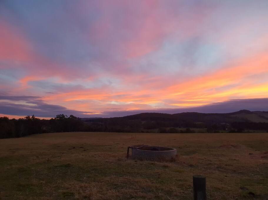 Handsome Hills Dairy Retreat Won Wron Buitenkant foto